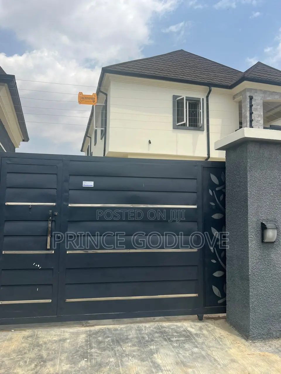 6bdrm Duplex in Naf Valley Estate, Asokoro for sale