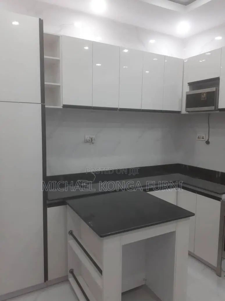 Classic and Stylish Kitchen