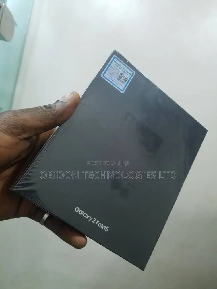 New Samsung Galaxy Z Fold 5 256 GB Black