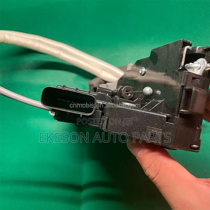Door Latch Catcher Hyundai Tucson 2016 2017 2018