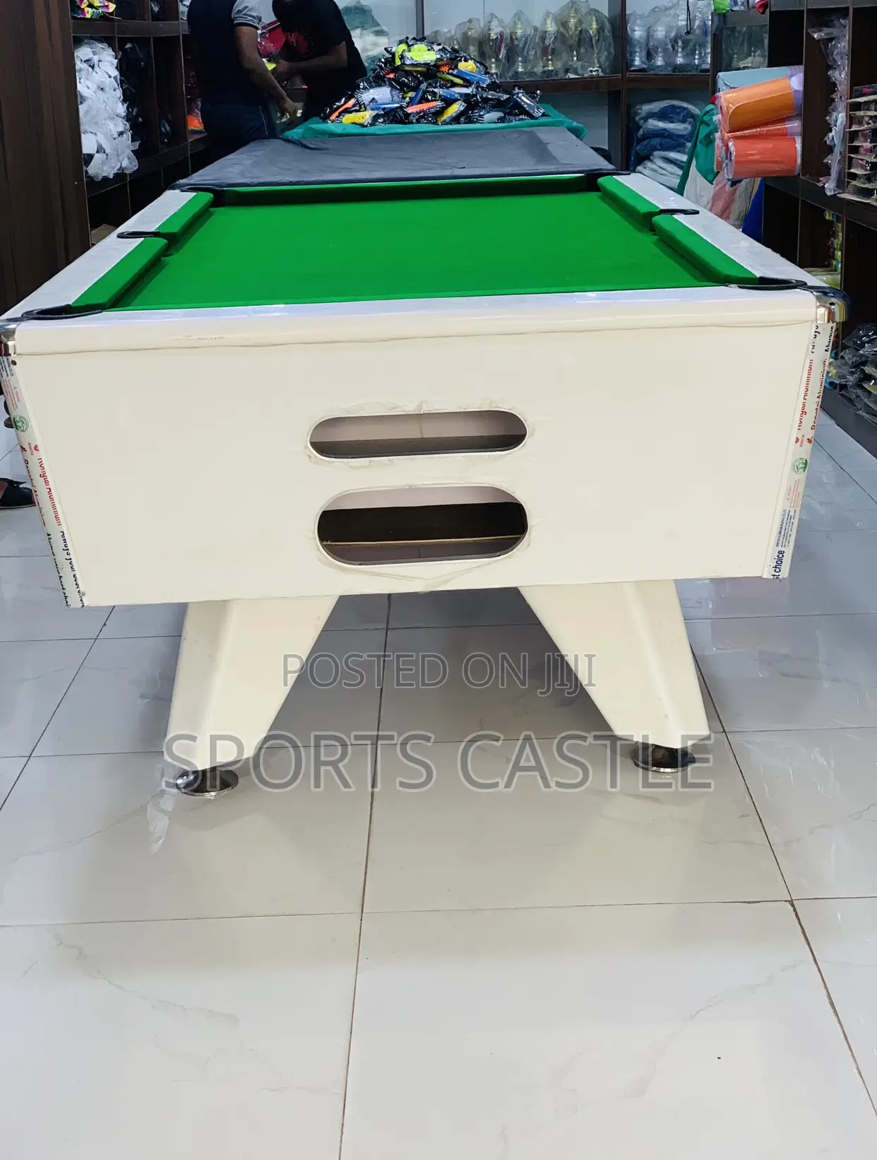 British Design Marble Top Coin Snooker Board