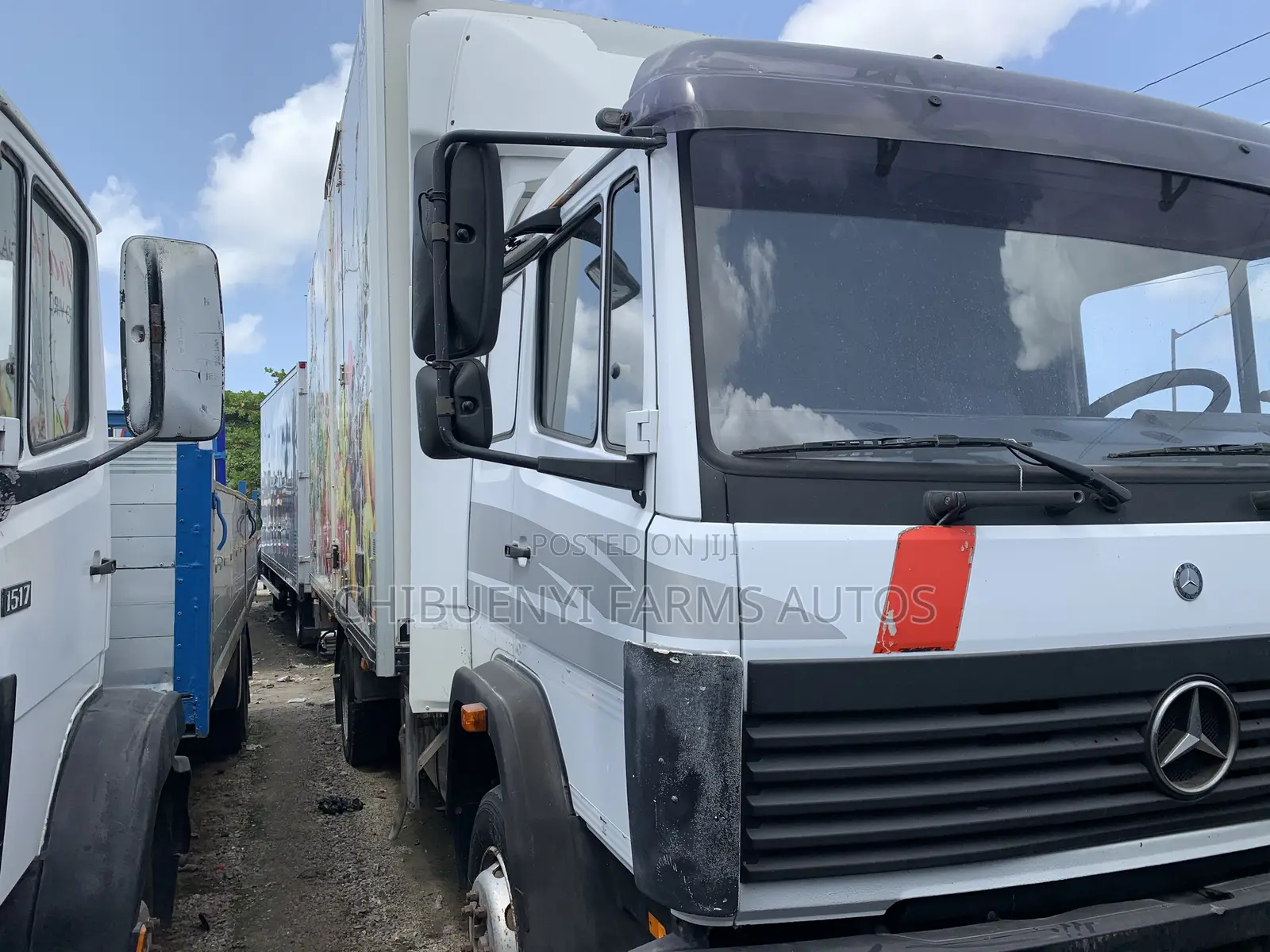 Mecedeces 1324 Truck Cargo (8-Bolts)