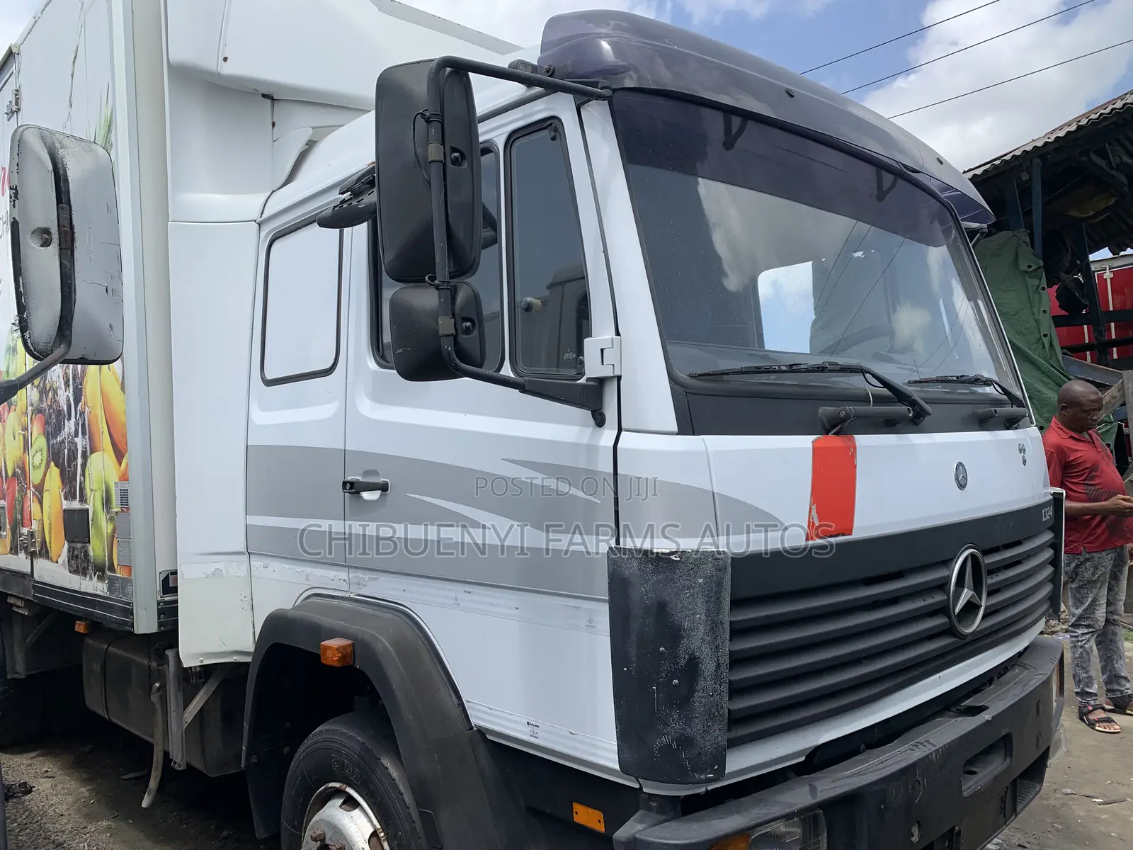Mecedeces 1324 Truck Cargo (8-Bolts)