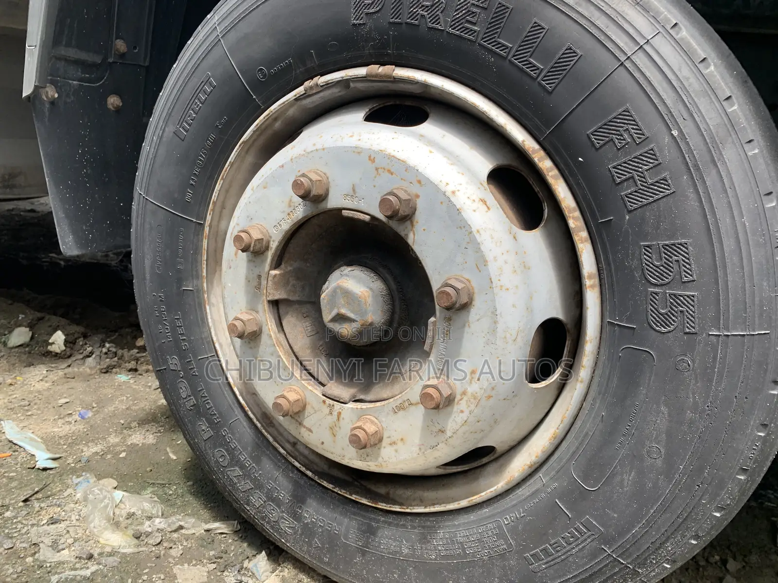 Mecedeces 1324 Truck Cargo (8-Bolts)