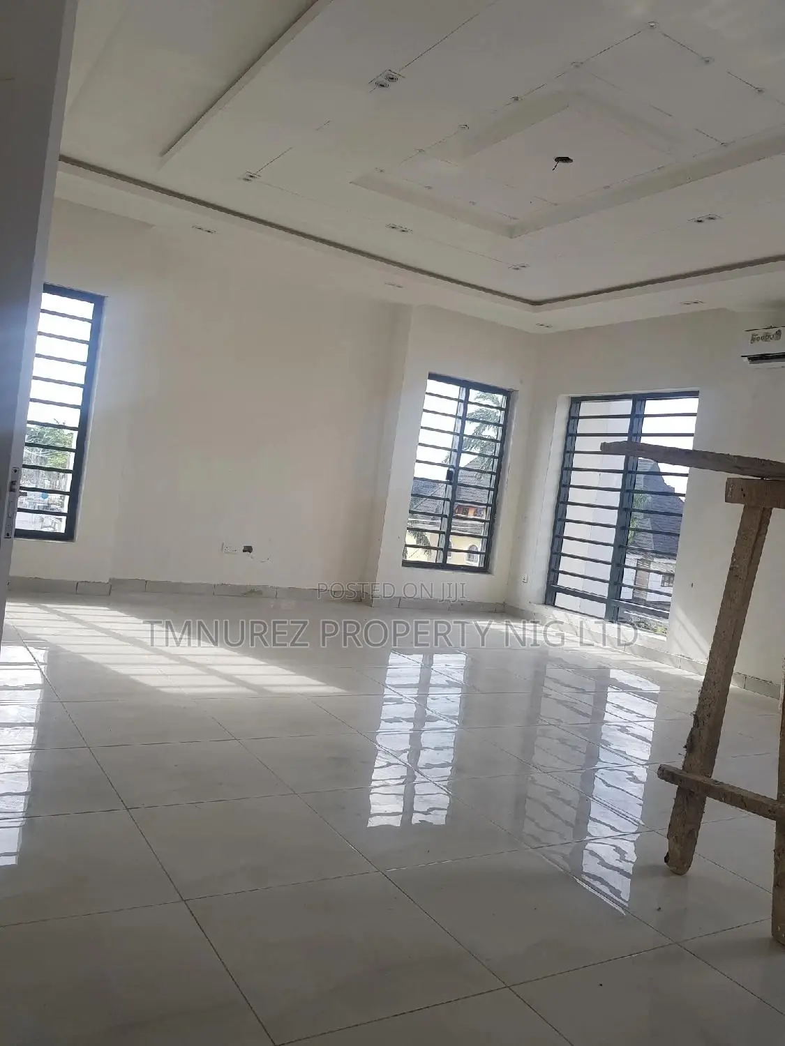 4bdrm Duplex in Admiralty, Lekki Phase 1 for sale