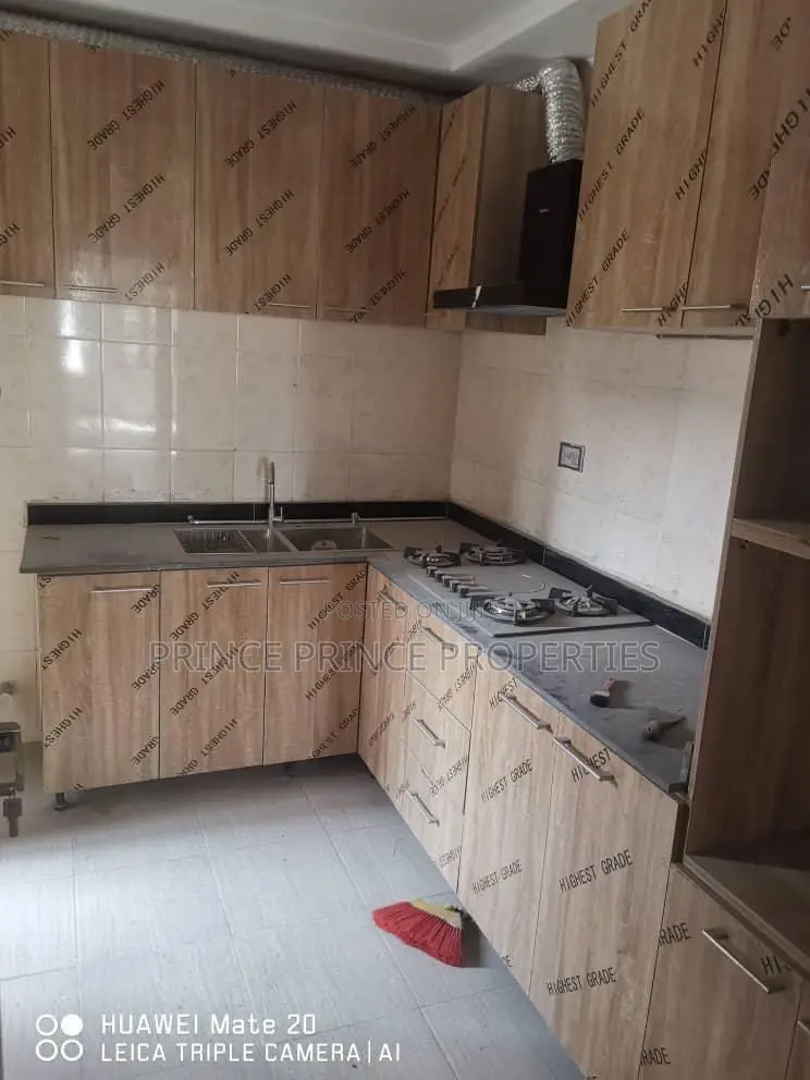 Furnished 3bdrm Block of Flats in Surulere for rent