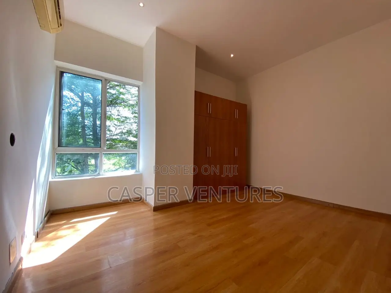Furnished 2bdrm Apartment in Banana Island for rent