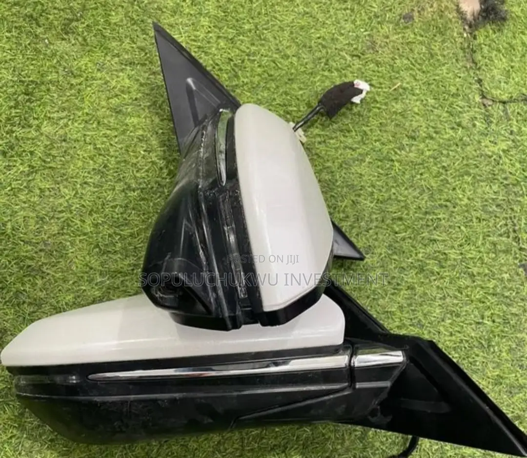 Side Mirror Honda Civic 2016-2018 With Light and Camera