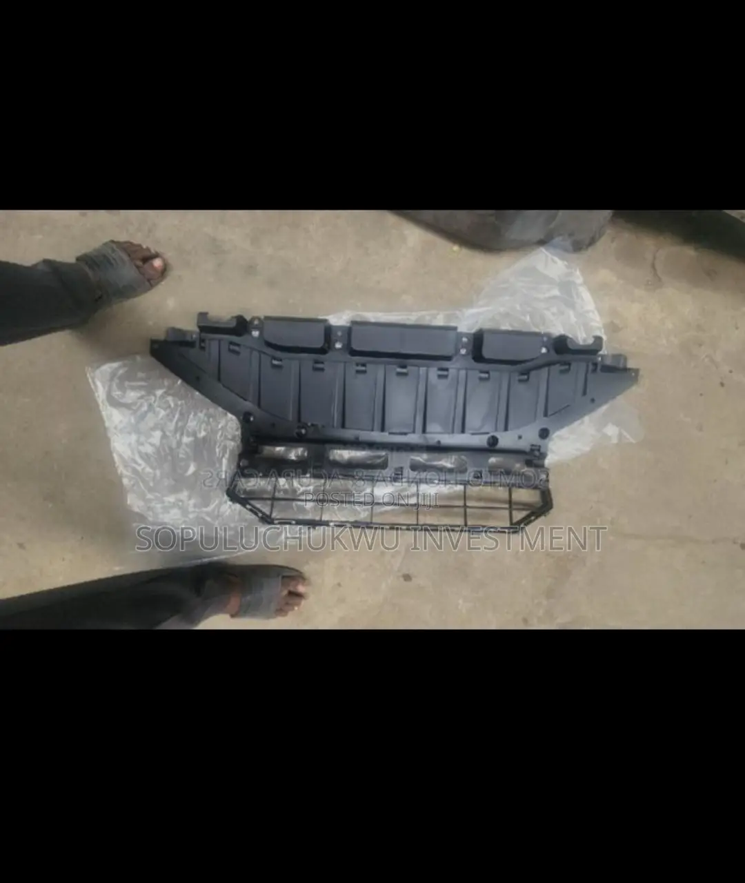 Front Bumper Grille Honda Crosstour 2008-2010