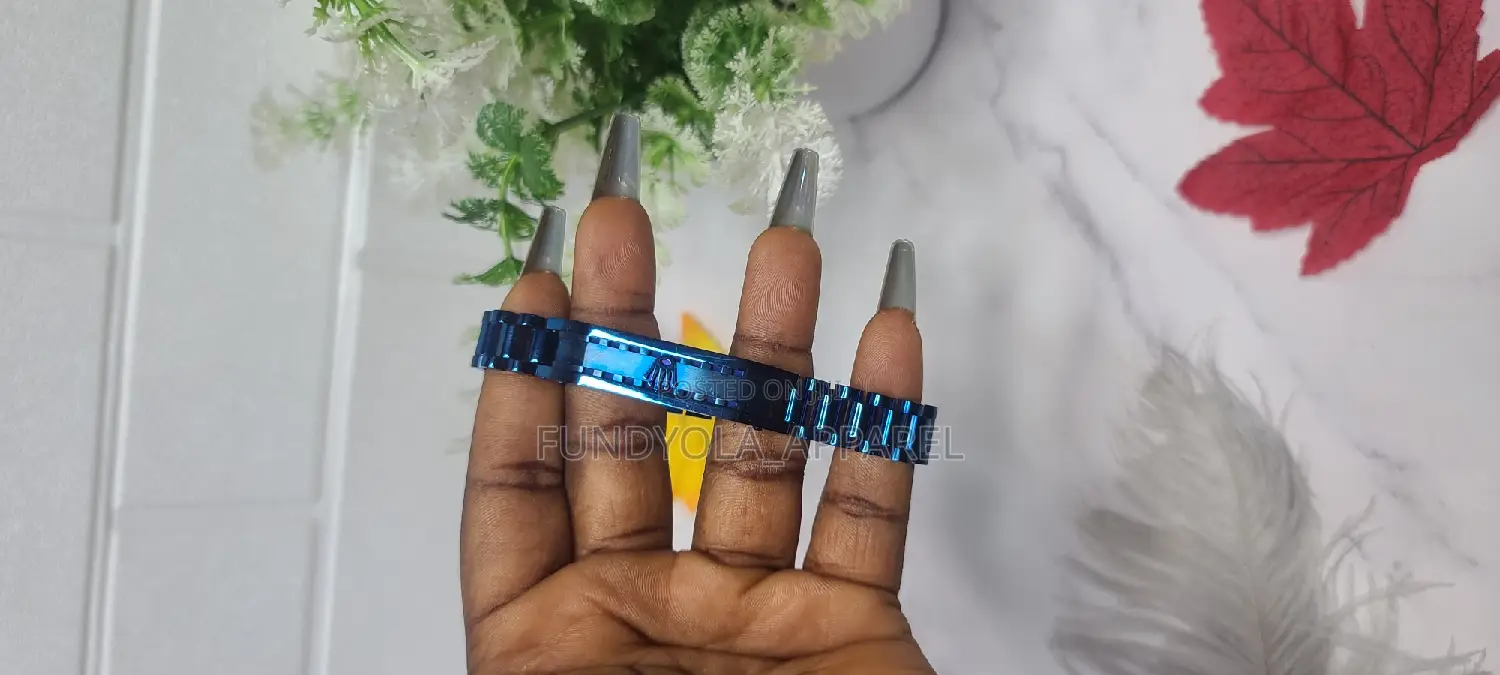 Magnetic Strap Hand Chain