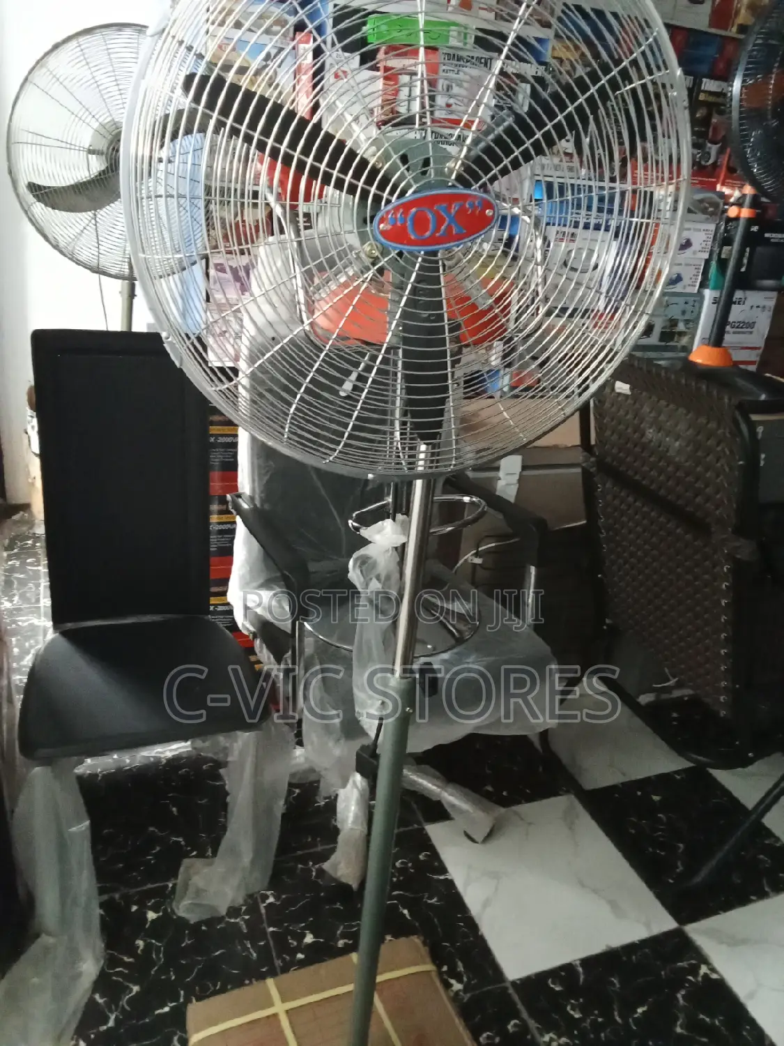 18"Ox Stand-in Fan