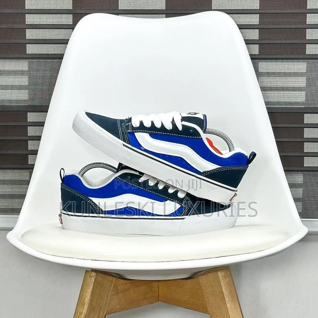 Original Vans Knu Skool Sneakers in Four Colors Ways