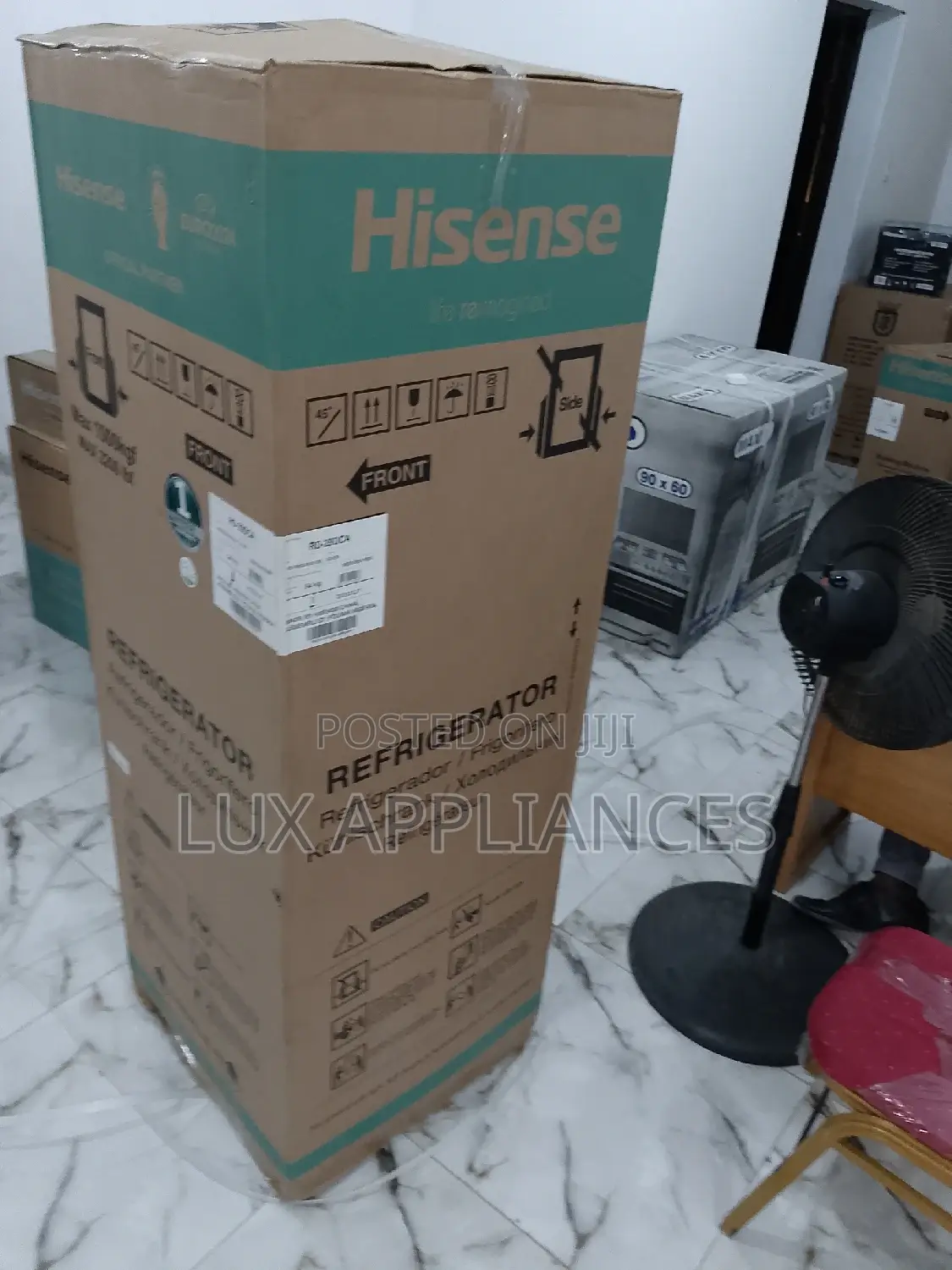 Brand New Hisense Refrigerator Double Door With Shelves