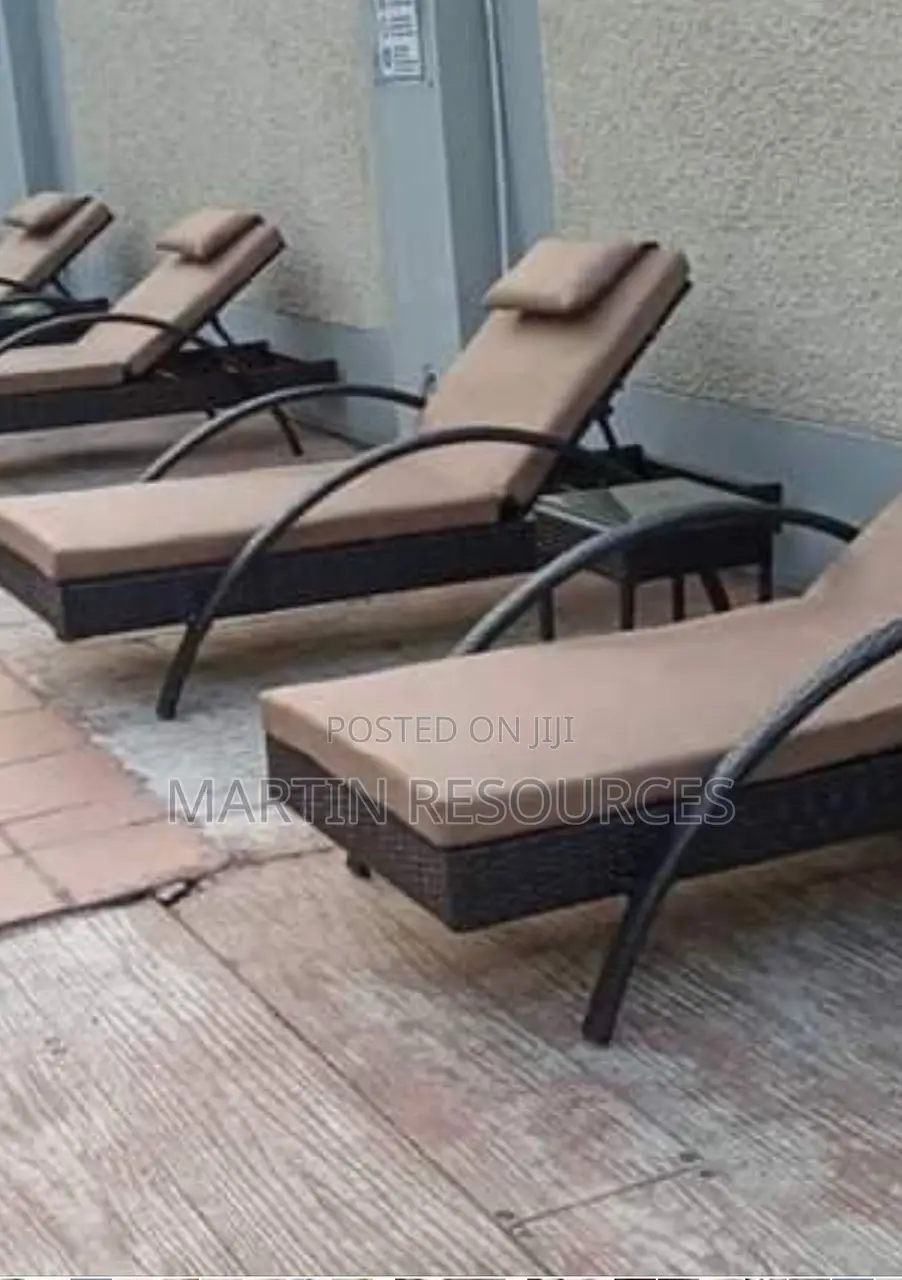 Pool Side Bed