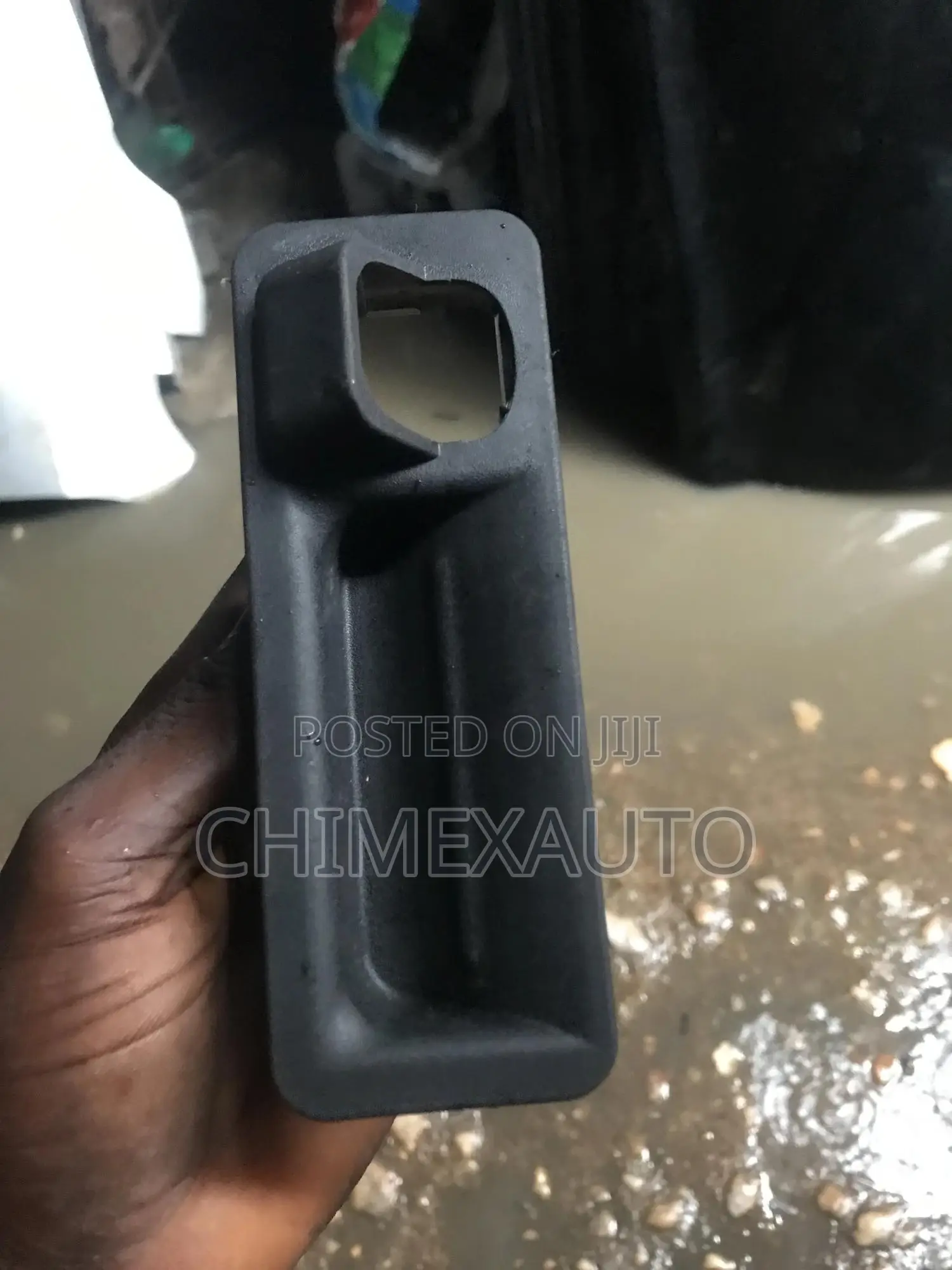 Rear Tailgate Opener Switch Replacement for Kia Sorento 2017