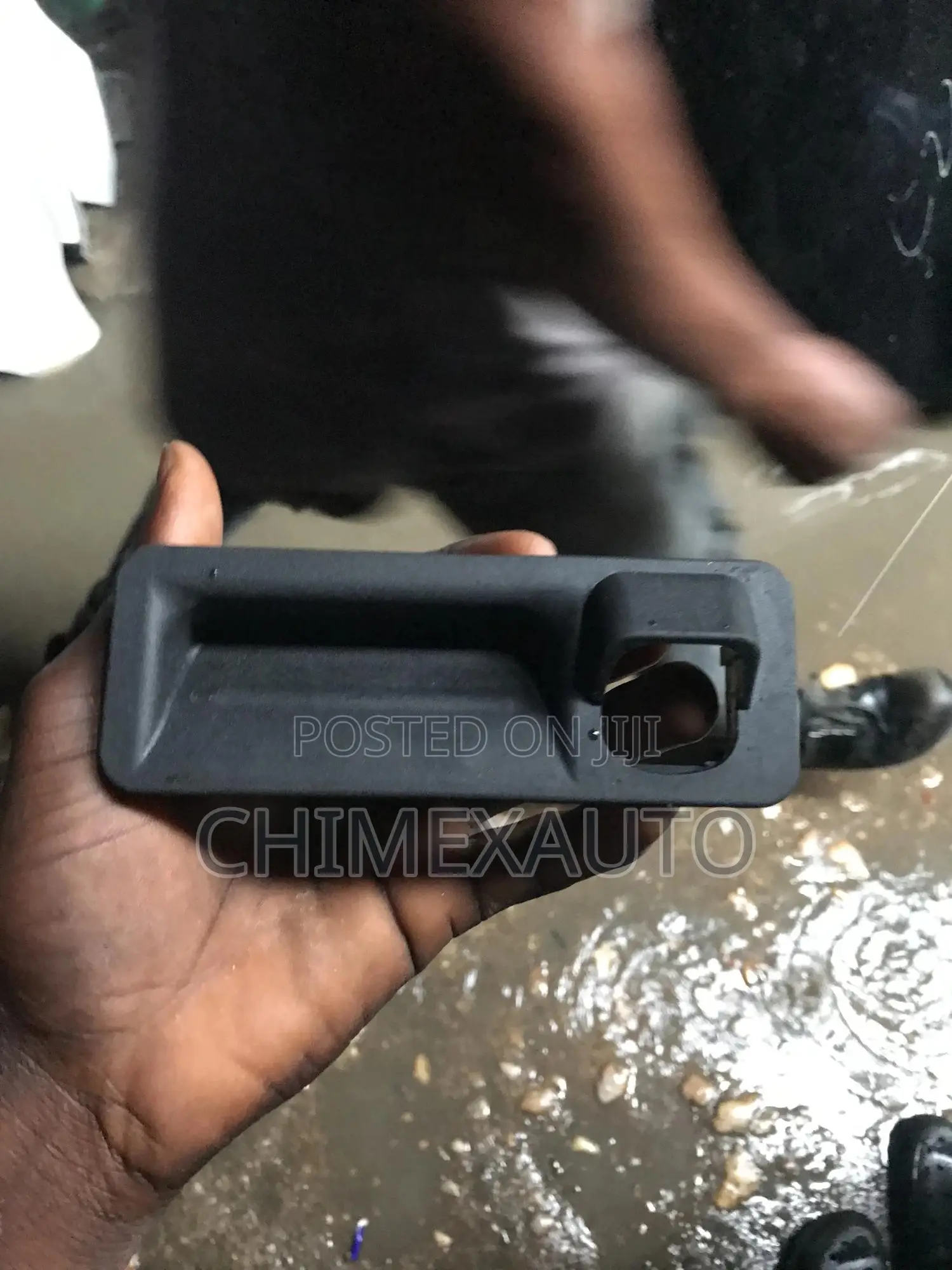 Rear Tailgate Opener Switch Replacement for Kia Sorento 2017
