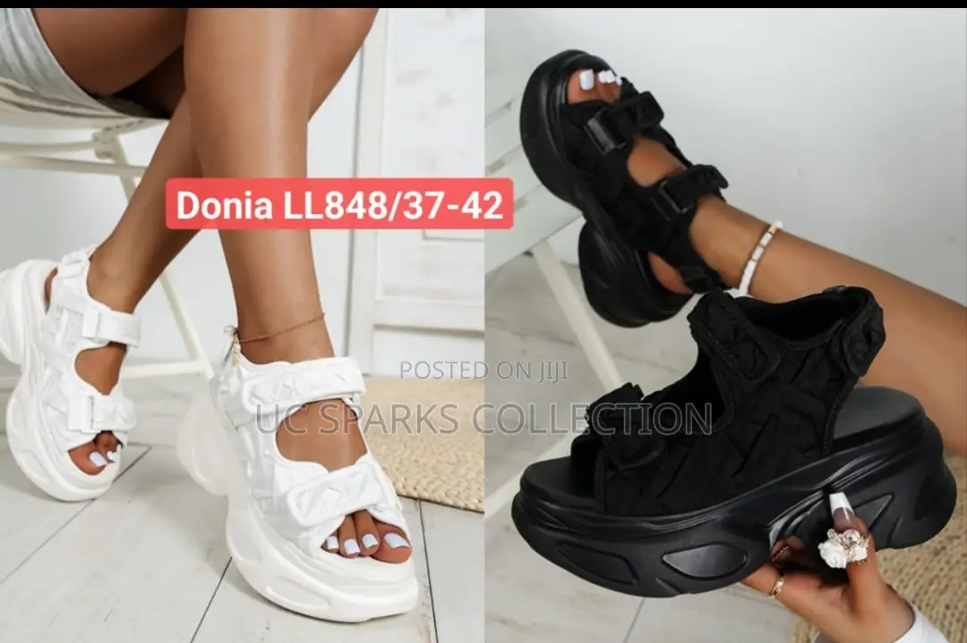 High Quality Ladies Sandals