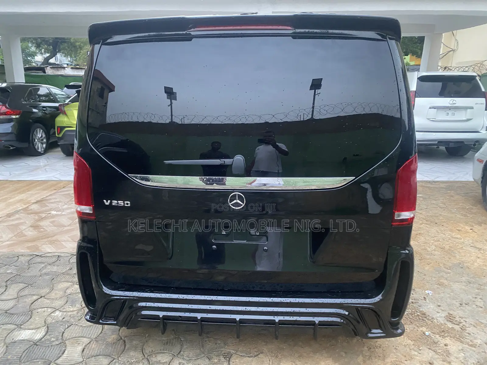 Mercedes-Benz Vito 2016 Black