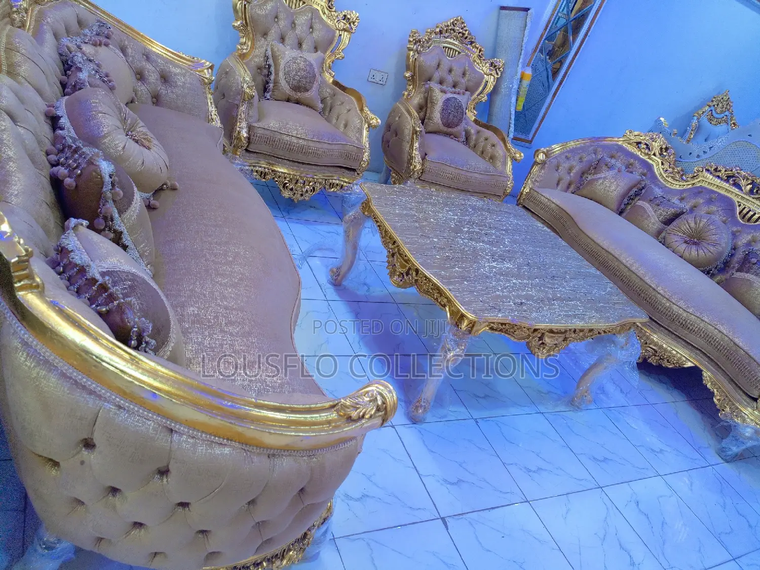 Quality 8 Seaters Superlative Royal Fabric Sofa