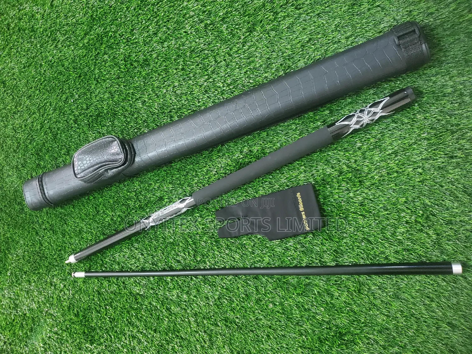 Original Fiber Snooker Cue Sticks With Bags