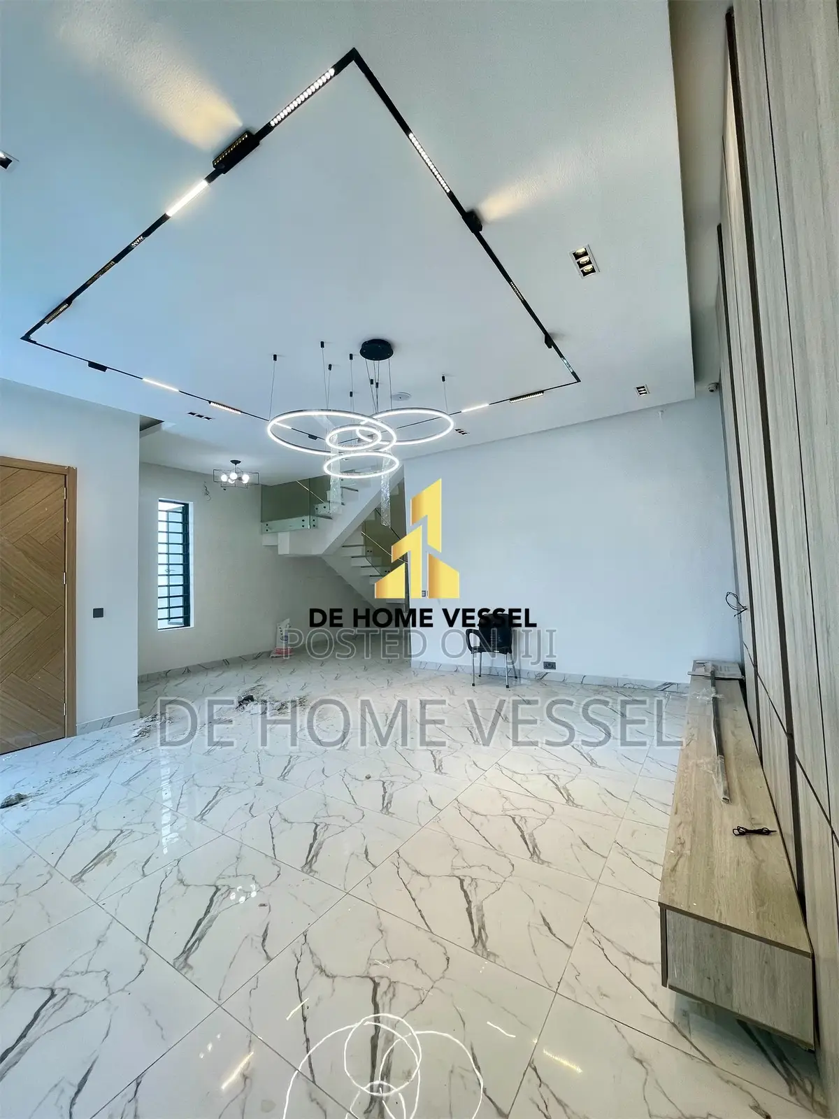 5bdrm Duplex in Lekki for sale