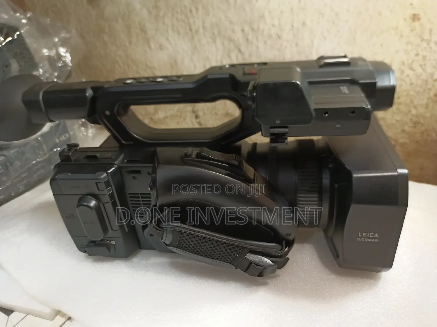 Panasonic Ux90 Video Camera