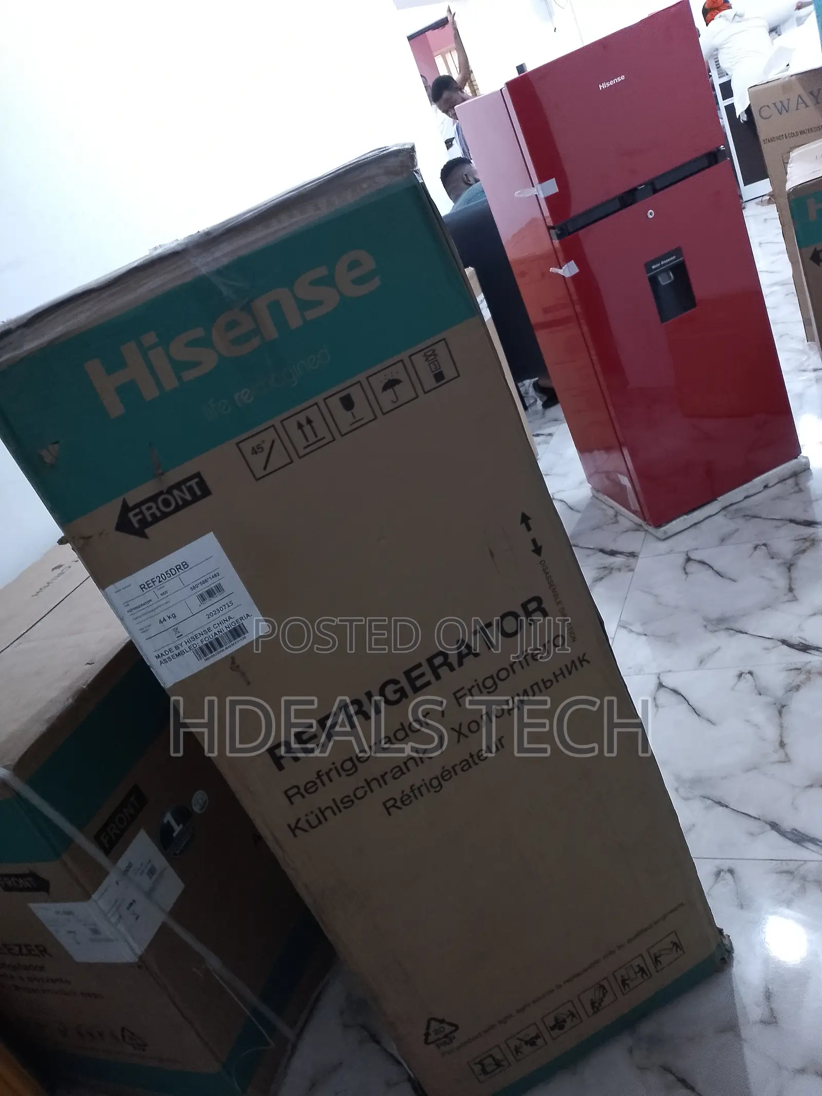 High Quality HISENSE Fridge and Freezer 204 Litres