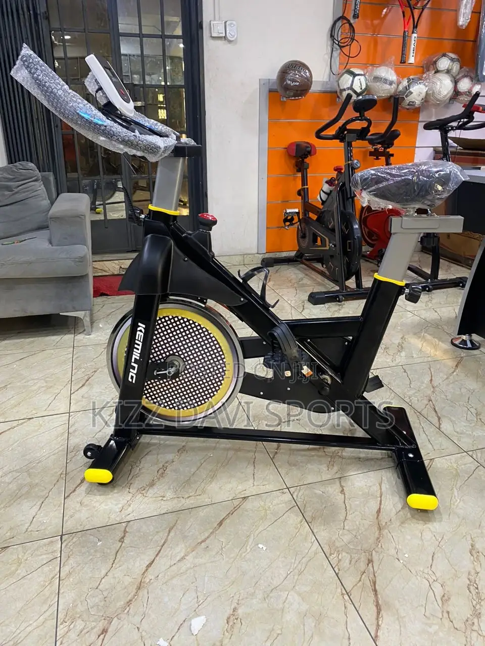 Kemilnc Spinning Bike
