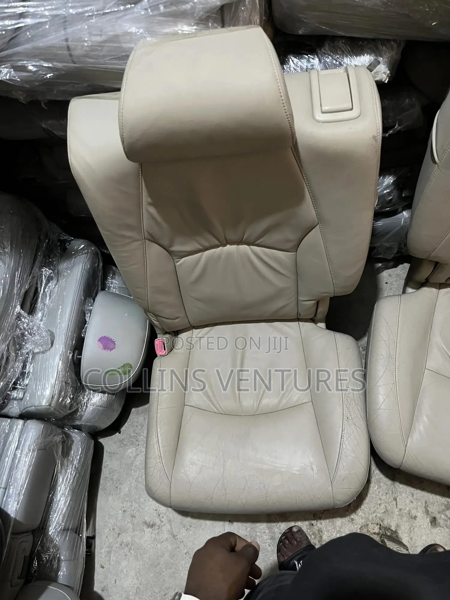 Complete Seat Lexus Rx330 Available