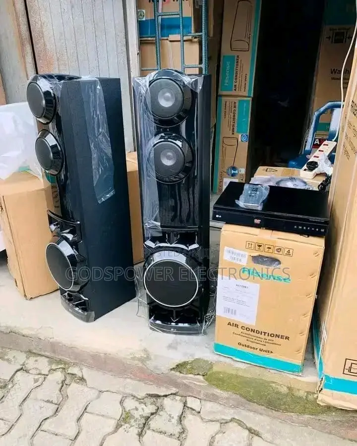 LG 1250 Watt DVD Home Theater System 2 Years Warranty