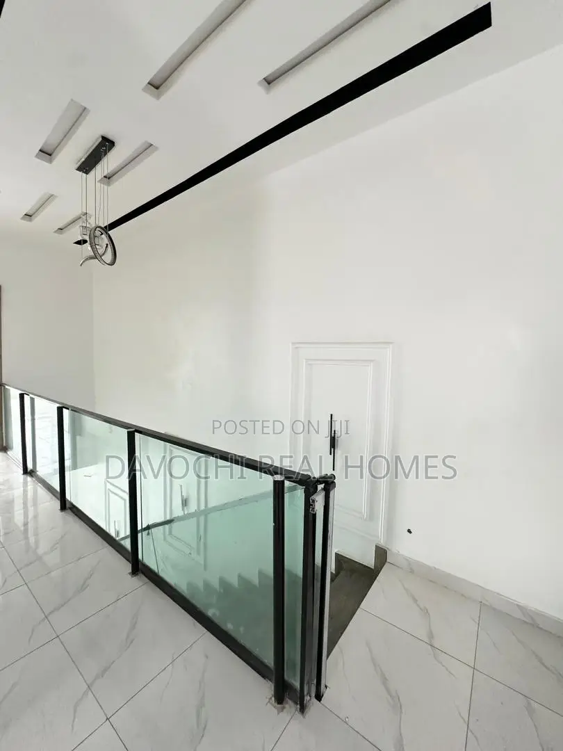 4bdrm Duplex in Ajah for sale