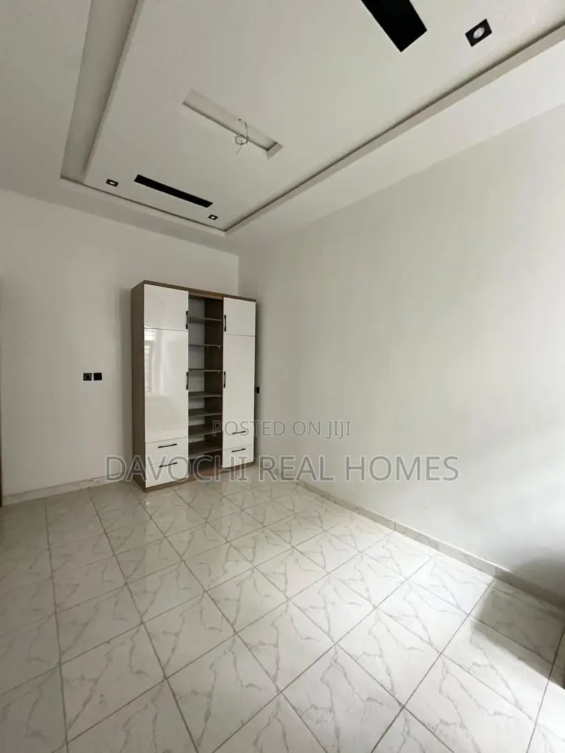 4bdrm Duplex in Ajah for sale