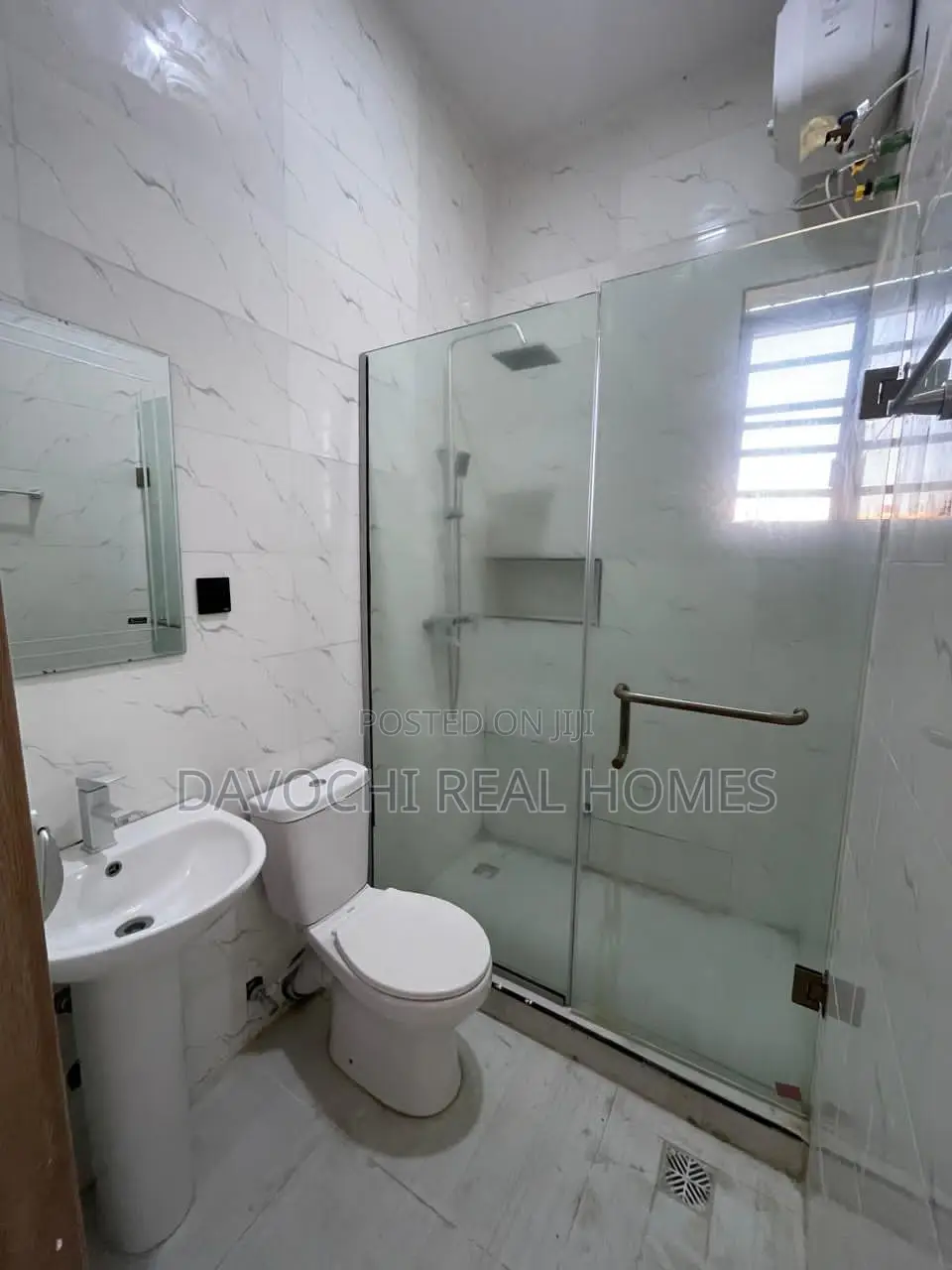 4bdrm Duplex in Ikota Lekki for sale
