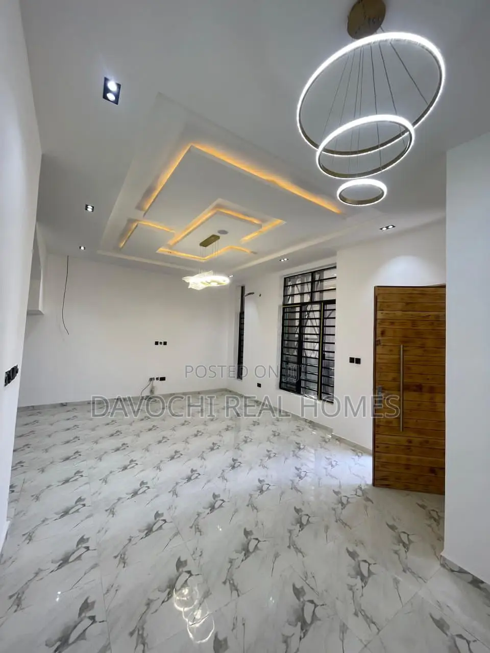 4bdrm Duplex in Ikota Lekki for sale