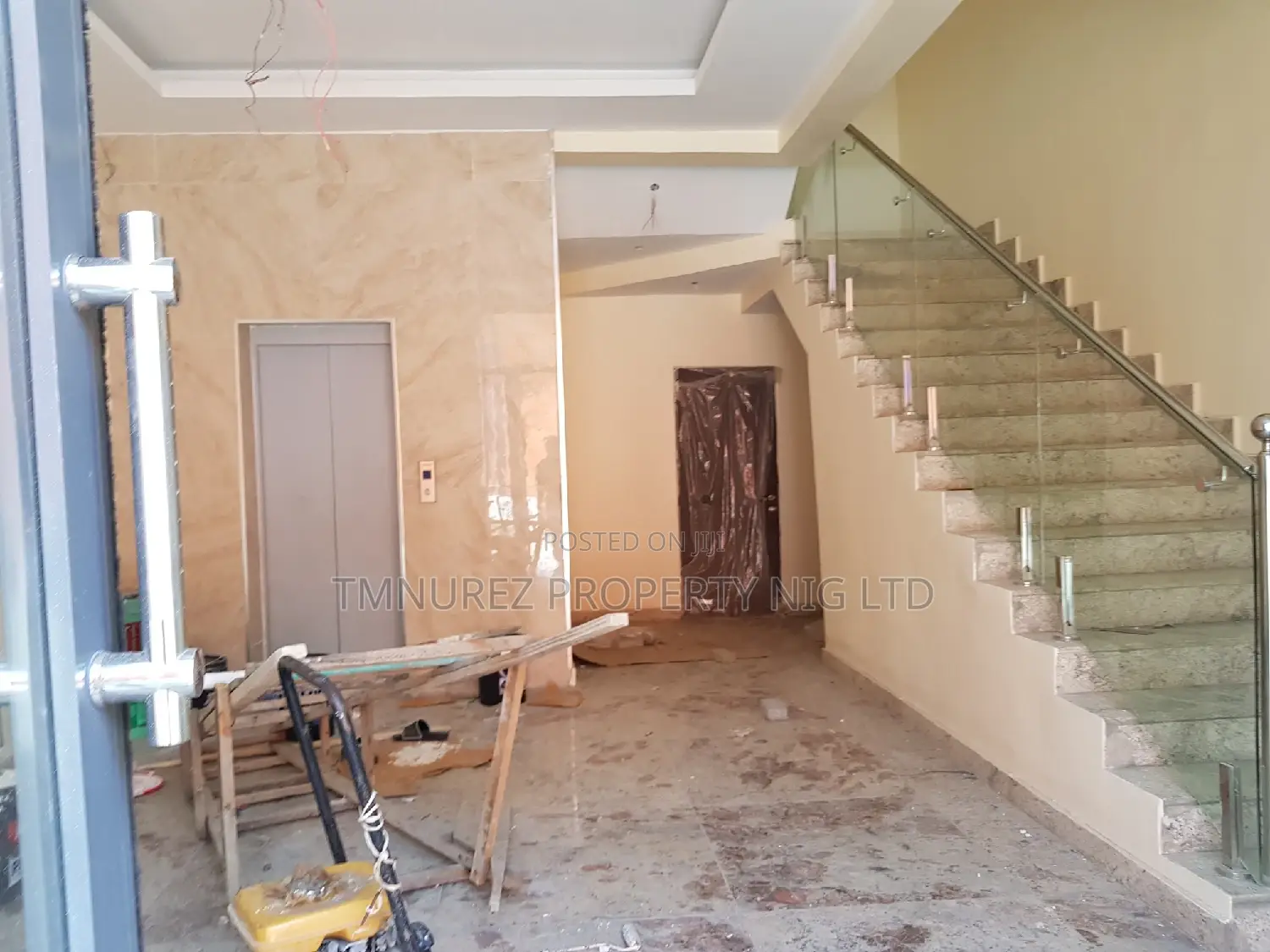 Open Space 230sqm Per SQM