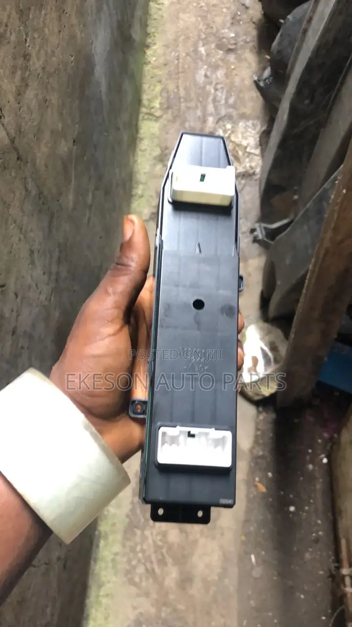 Power Window Button Hyundai Veracruz