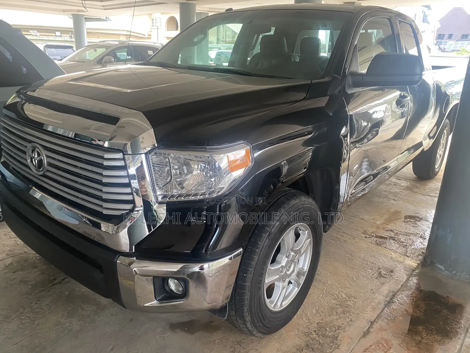 Toyota Tundra 2014 Black