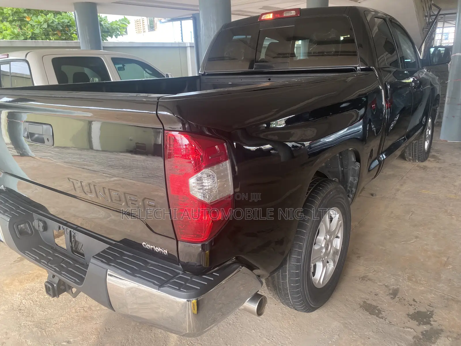 Toyota Tundra 2014 Black