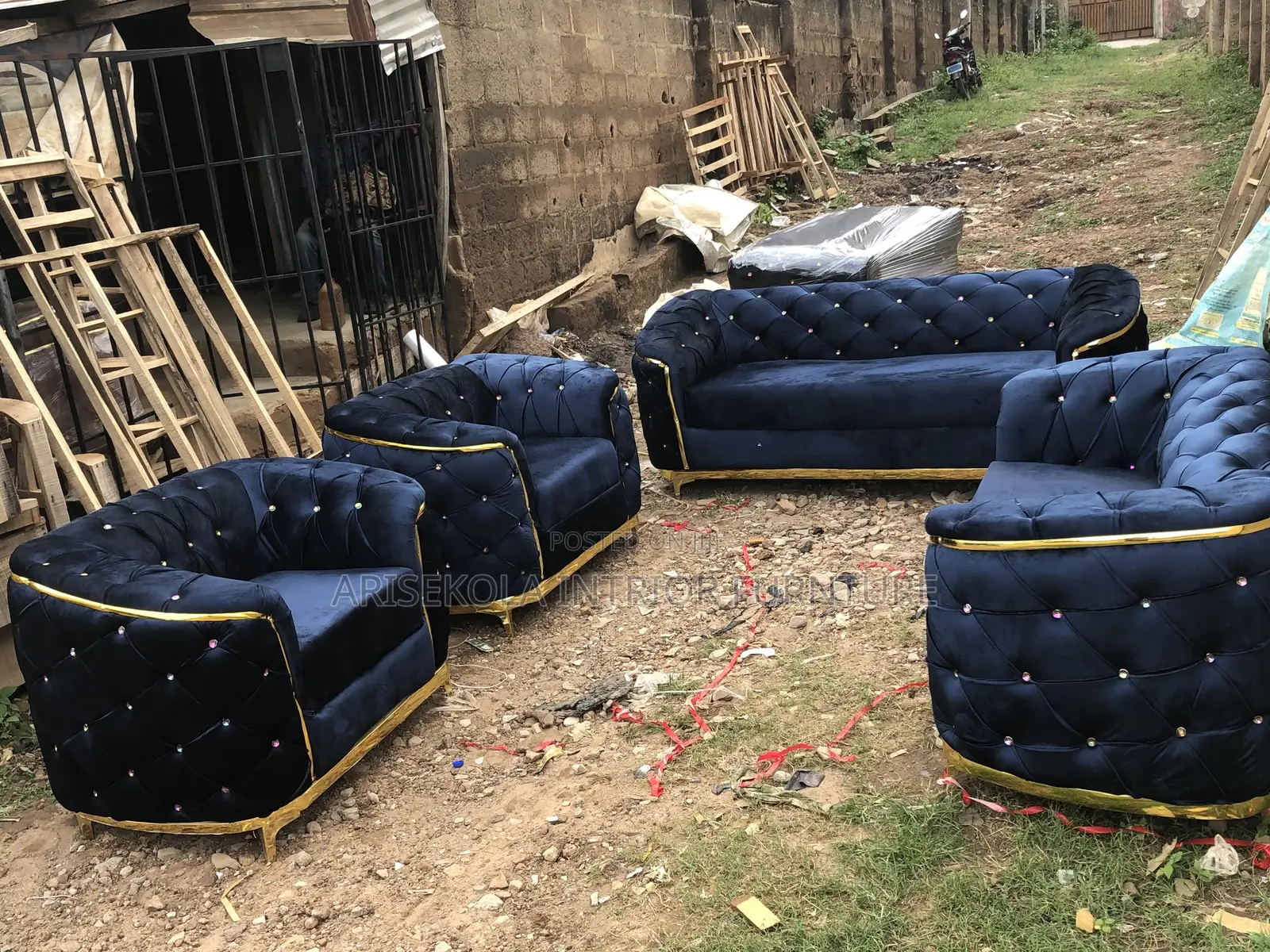 Arise Kola Interior Furniture Maker