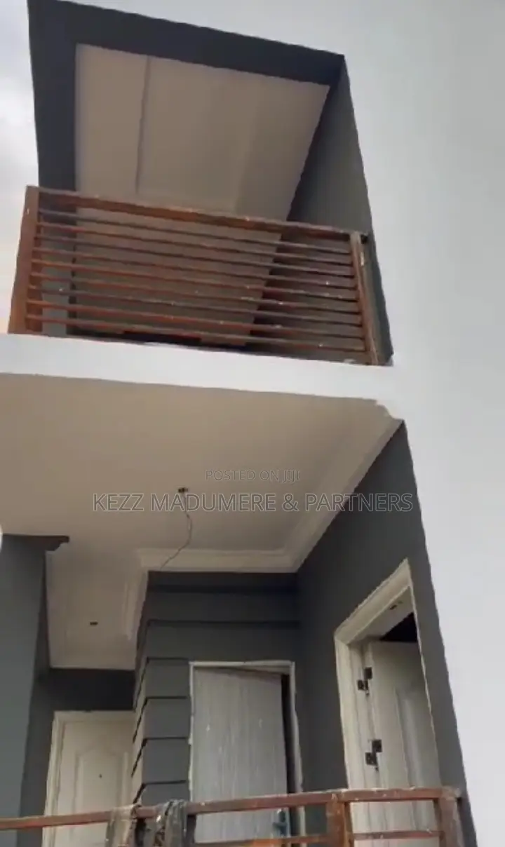 4bdrm Duplex in Trans Ekulu , Enugu for sale