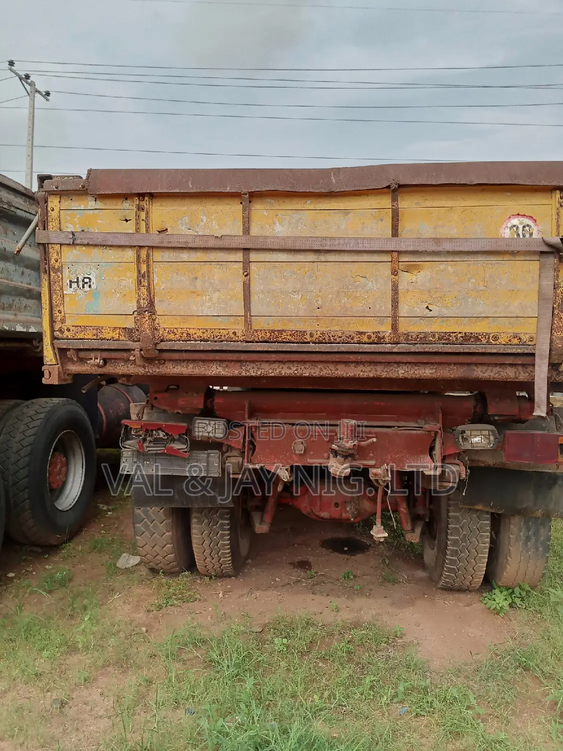Mercedes Benz Tipper Truck 1619 With Auxiliary (Foreign Use)