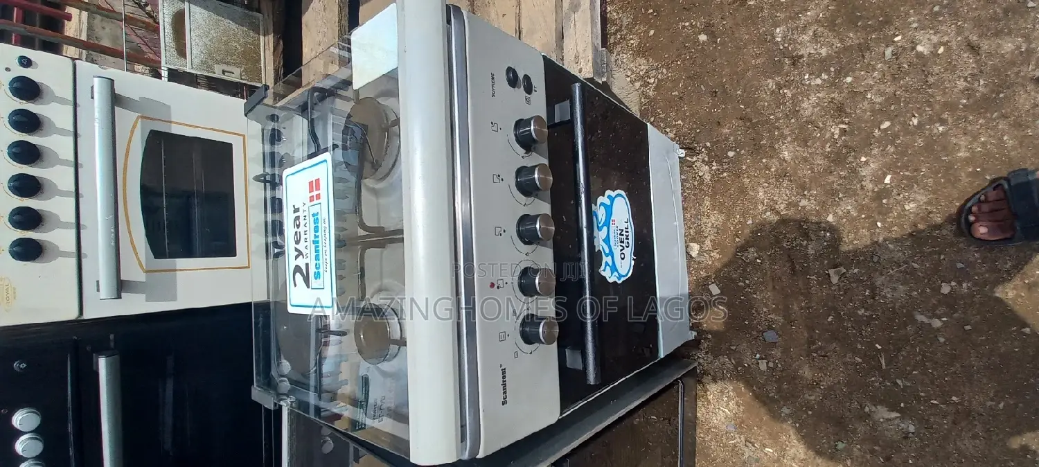 Four Burners Gas Cooker