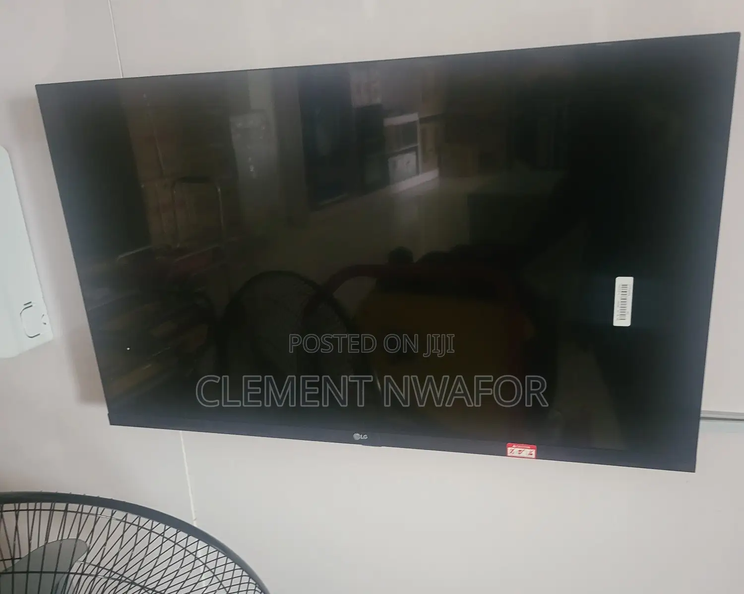 32" LG Smart Television