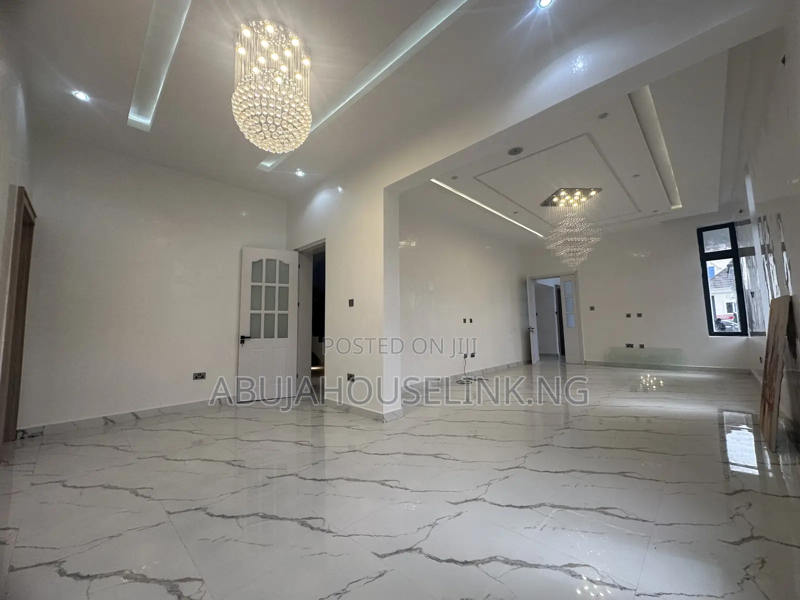 5bdrm Duplex in Apo Resettlement for sale
