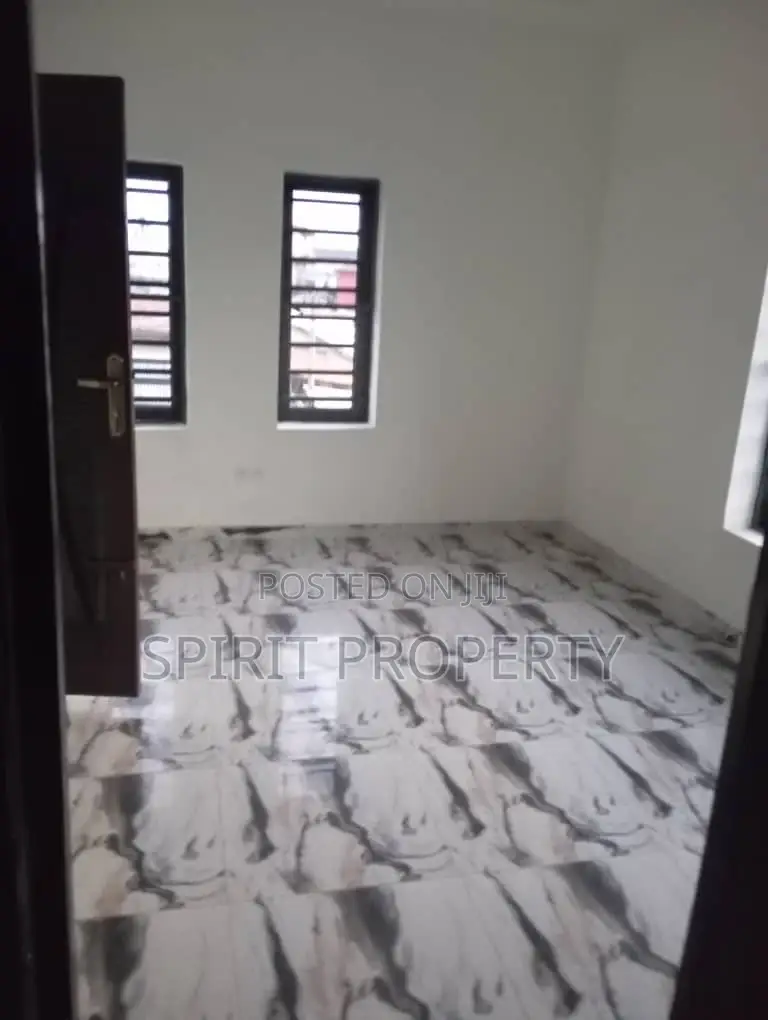 1bdrm Block of Flats in Ogudu for rent