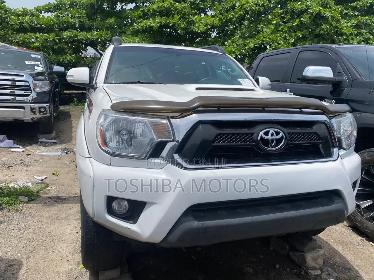 Toyota Tacoma 2015 White