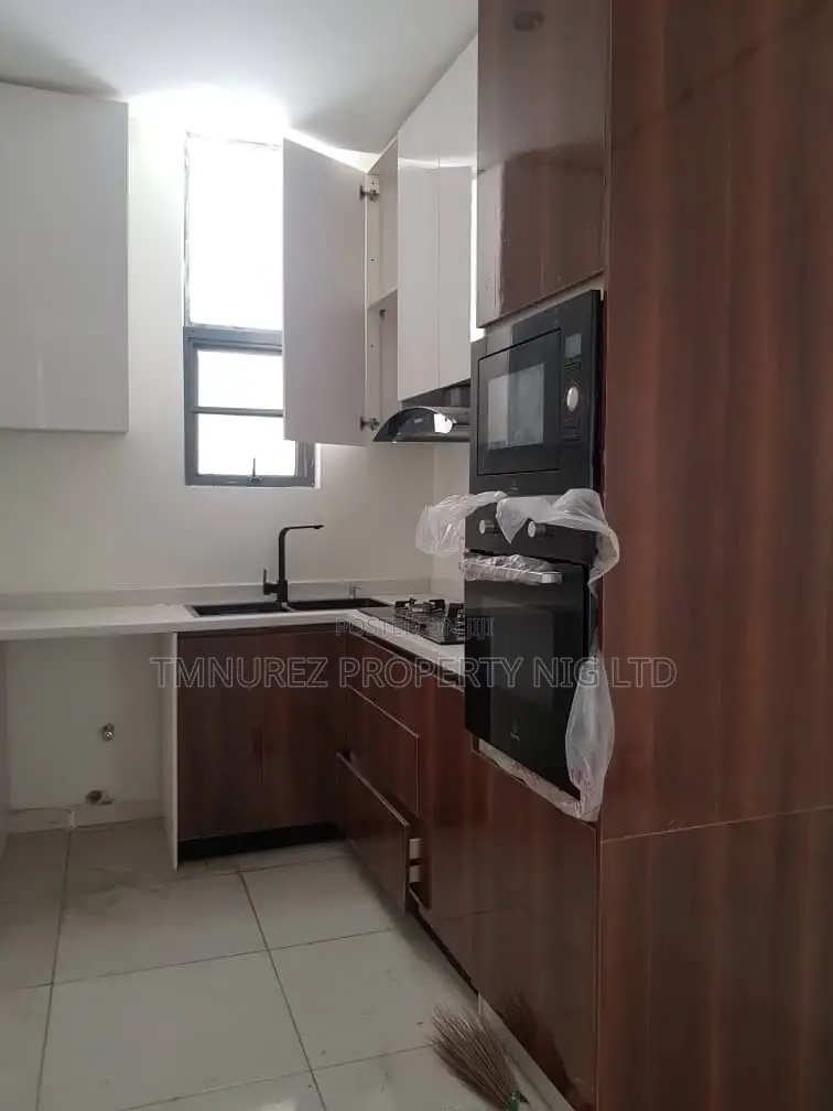 1bdrm Apartment in Ikate, Lekki for sale