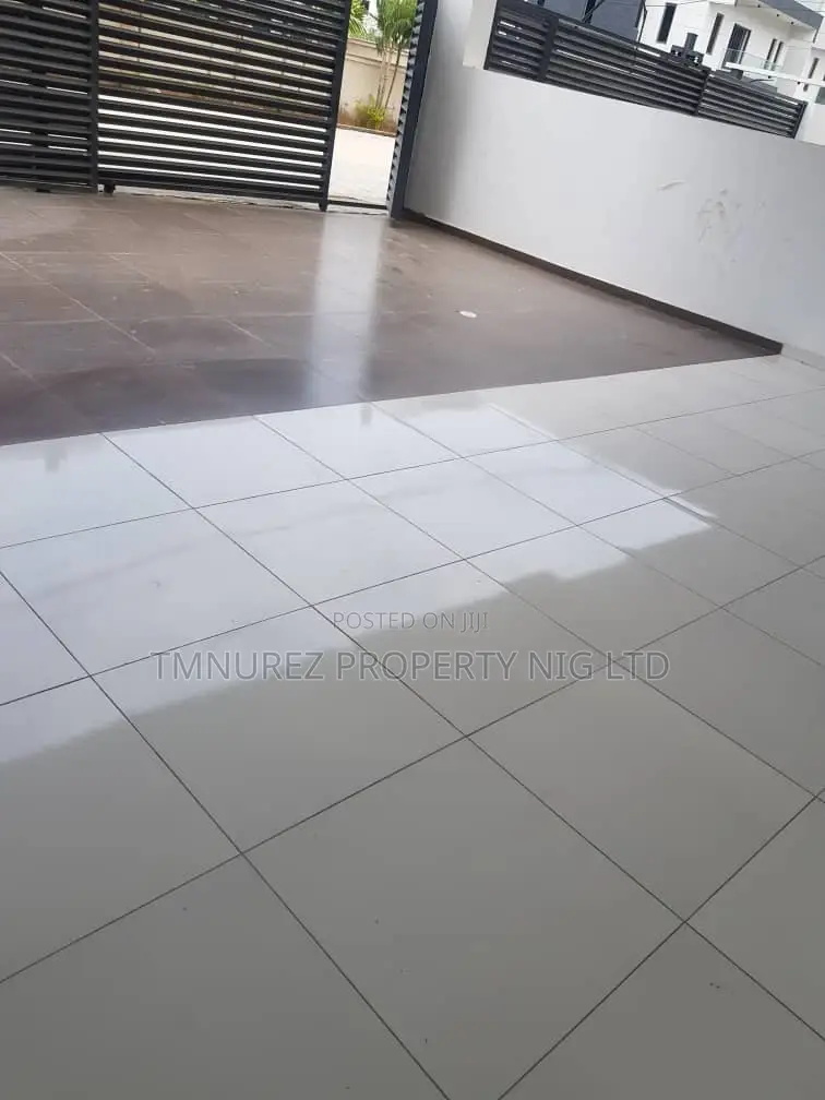 4bdrm Duplex in Ikate, Lekki for sale