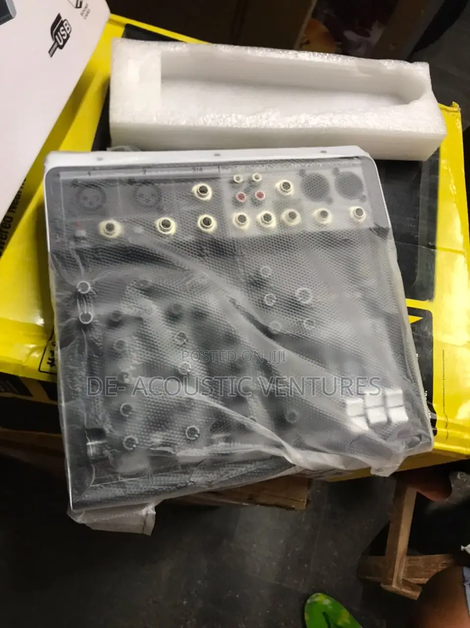 4 Channel Professional Audio Mixer