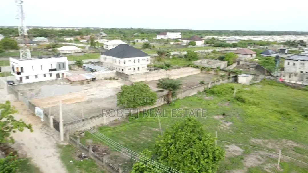 10 Plots of Estate Land